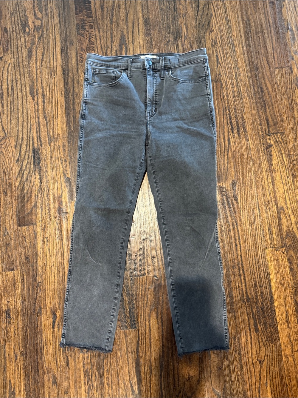 Madewell Stovepipe  Black/Grey Jeans
